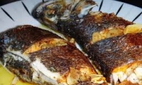 السمك المشوي بتتبيلة السماق