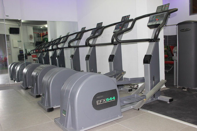 تجديدات في نادي HEALTH CLUB للنساء في جلجولية  